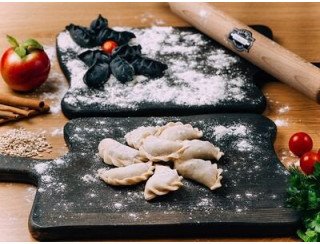 Pelmeni Boutique лого