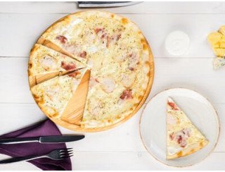 Есть пицца лого