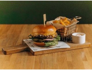 ЛЯ ШЕ'ВРЕ лого