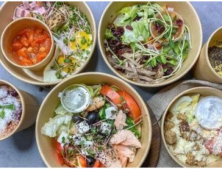 Vitamin Premium лого