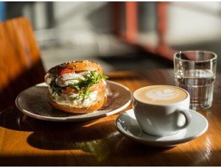 Ранняя пташка лого