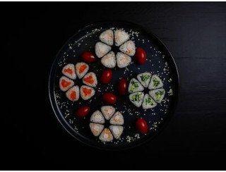 Киви Суши лого