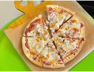 Pazzi di pizza лого