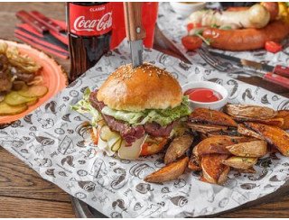 Гастропаб Drunk & Happy лого