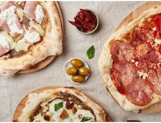 Cacio e Pepe лого