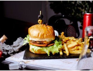 #BEEFштекс лого