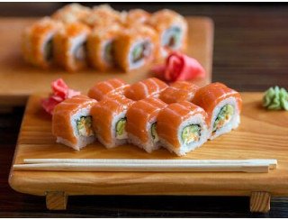 Miyabi sushi лого