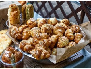 Мадам Шарлотт лого