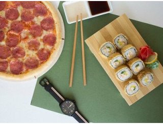 Friday Halal Food Gate лого