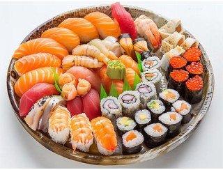 Суши -бар Макото лого