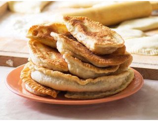 Чебуреки ЧебурStar лого