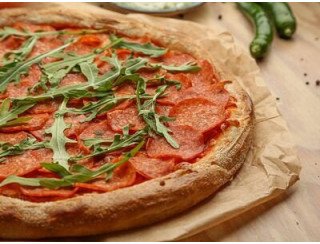 Пицца на крыше лого