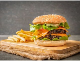 Maxi Burger лого