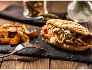 Sandwichmaster лого