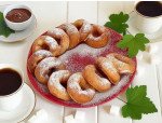 Пончики и кофе