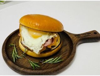 Крафтовая пивоварня лого