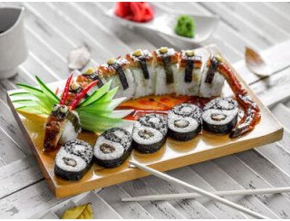 Вкусные суши лого