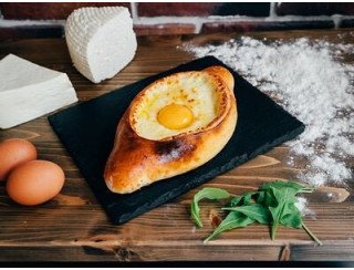 Сытый грузин лого