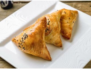 Qarsillama somsa лого