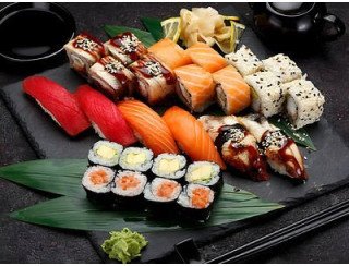 SUSHI ROLLS KINGDOM лого
