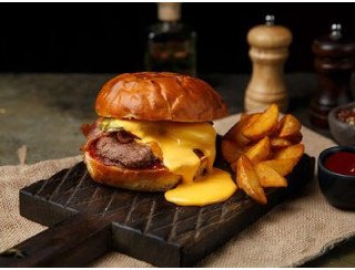 8 seconds pub лого