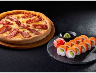 Tsu-na-mi sushi&pizza лого