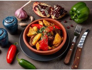 Шато Манави лого