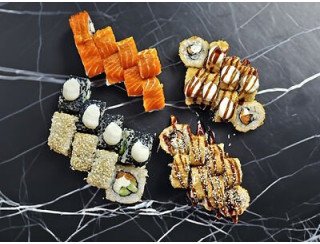 Sushi pizza лого