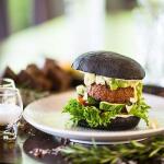 Beaks chicken & fries