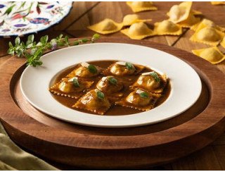 Пицца.паста бар перцы лого