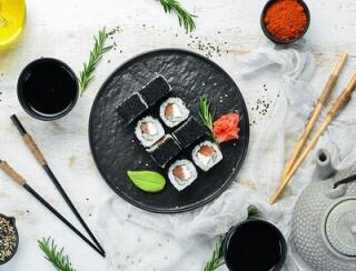 Saya Sushi лого